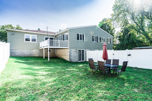 242 Pleasant St Unidad 242 pleasant st, Dracut