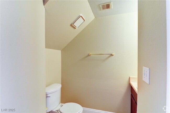 Building Photo - 3791 Shirebrook Dr Unit 110 Rental