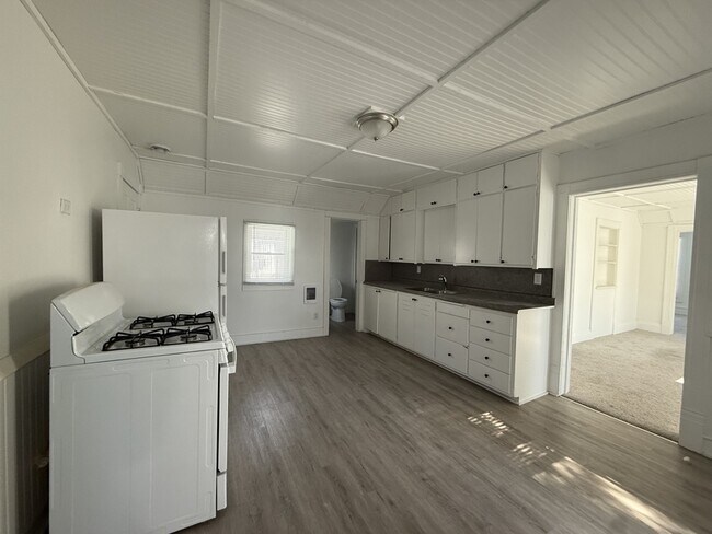 Photo - 1210 S 9th St