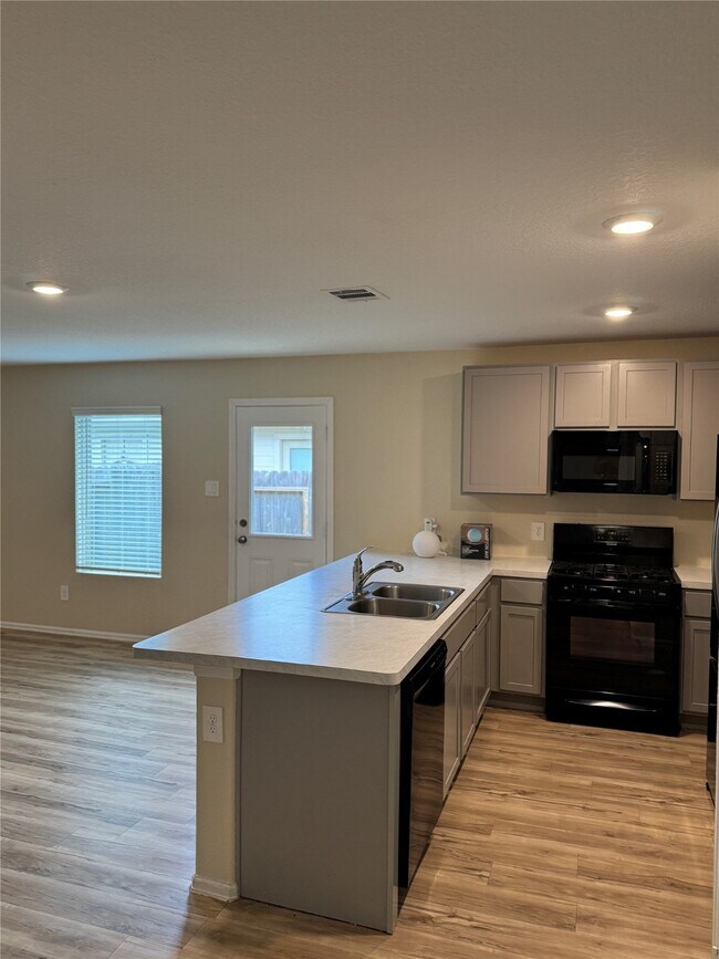 Photo - 17591 Longwood Trce Ln