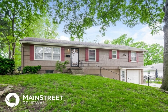 Photo - 3403 E 106th Terrace