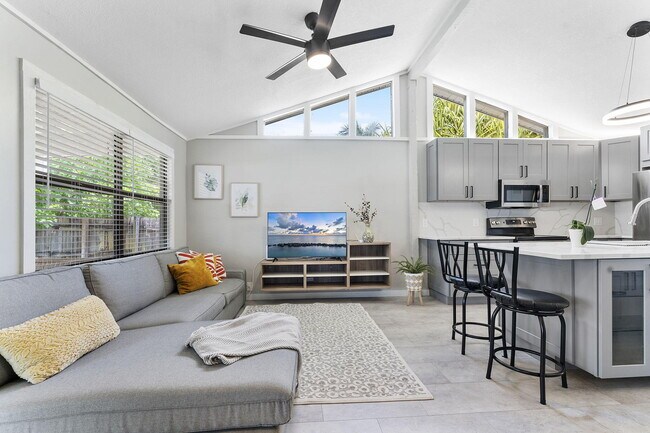 Photo - 1292 SW 25th Ave