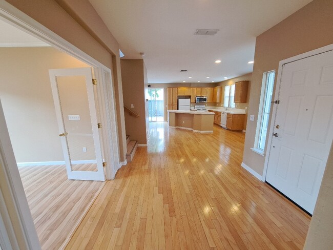 Photo - 4950 Trouville Ln
