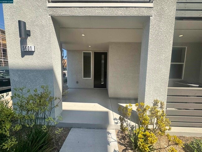 Photo - 5601 Linen Ct Townhome