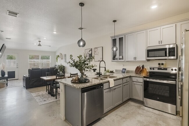 Photo - 803 Wax Myrtle Ct