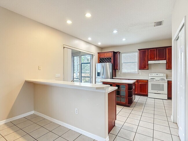 Photo - 3/2.5 Townhome