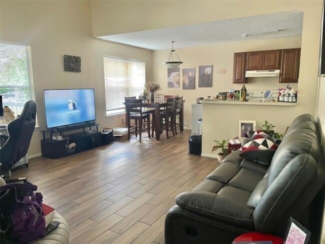 Photo - 2565 Grassy Point Dr Unit 203