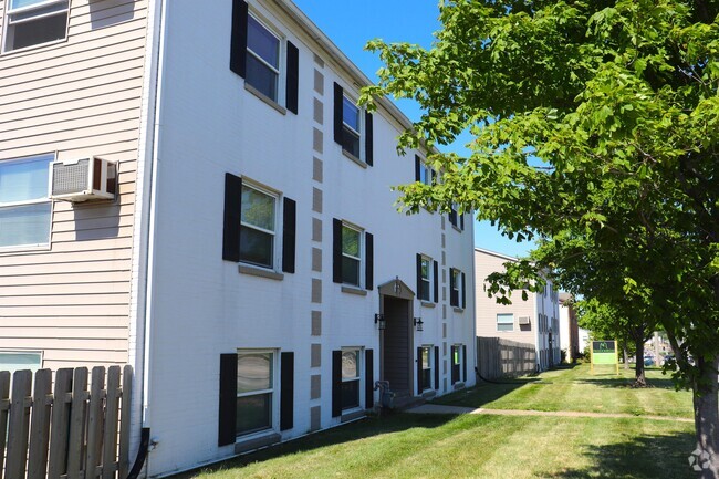 Building Photo - 2047 Blairs Ferry Rd NE Unit 12 Rental