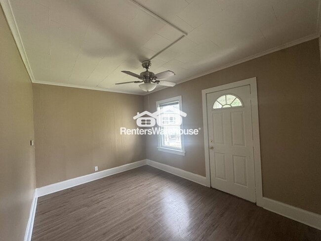 Photo - 1685 Northwest Dr