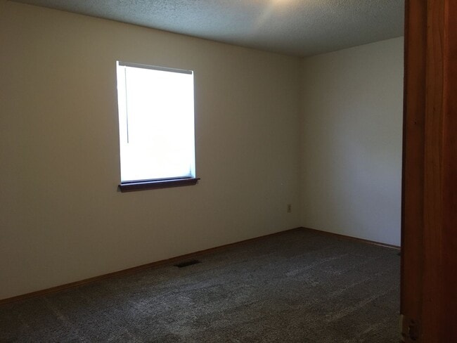2 Bedroom 1 Bath Duplex. Great Central Lo... - 2 Bedroom 1 Bath Duplex.  Great Central Lo... Casa