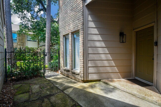 Photo - 12625 Memorial Dr