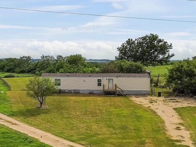 Photo - 618 Bylerpool Rd