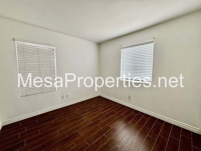 Photo - 16486 Salinas St