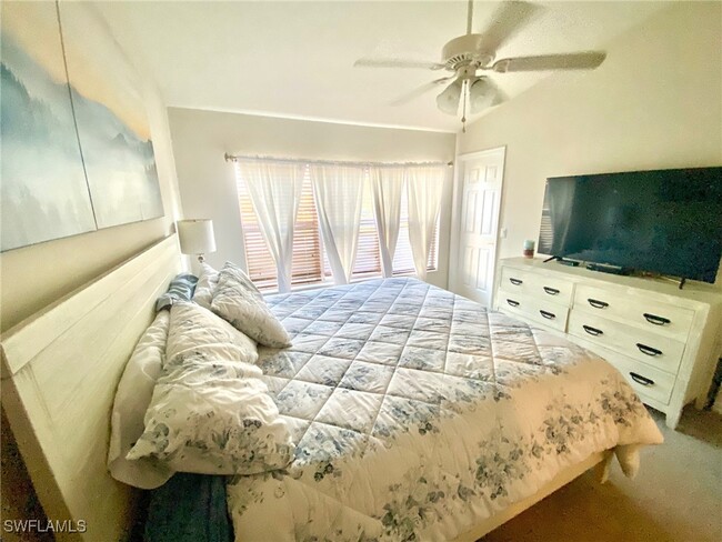 Photo - 1070 Albany Ct Townhome