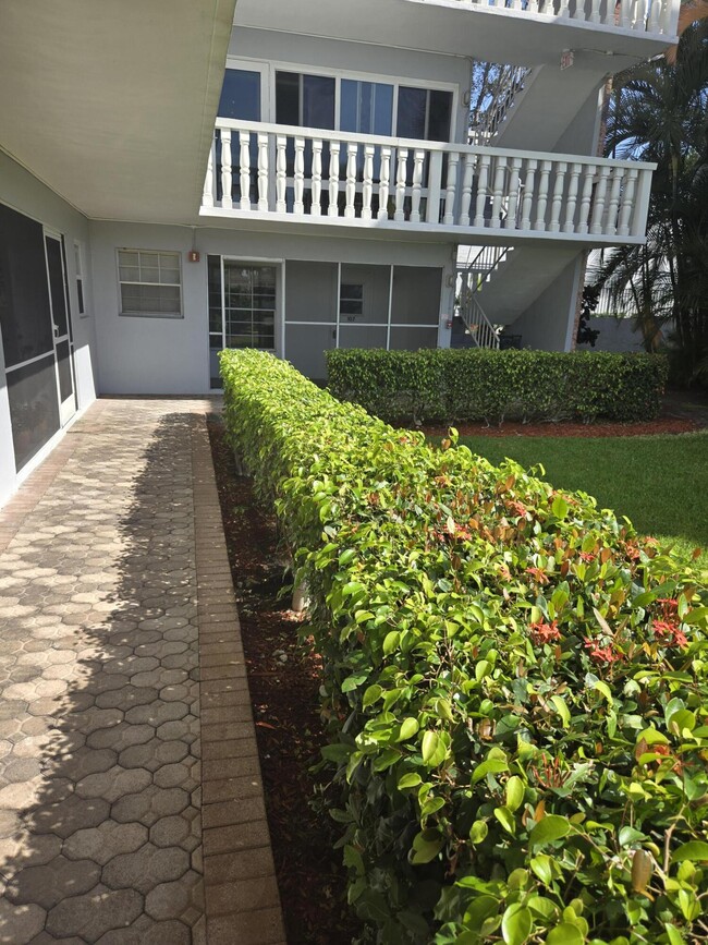 Photo - 490 SE 19th Ave Condo Unit 107