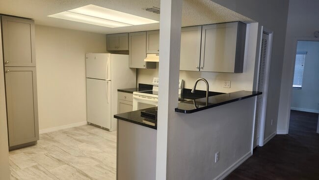 Photo - 7413 Mead Dr Unit 7413 Mead