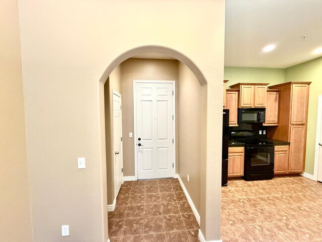 Photo - 14575 W Mountain View Blvd Unit 11102