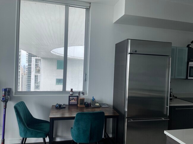 Photo - 55 SE 6th St Unidad PH4307