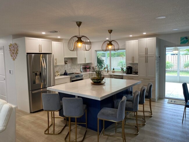 Photo - 1050 NW 6th Terrace