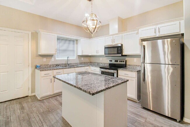Beautiful great size apartment in gated community