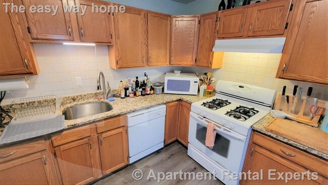 Photo - 357 Highland Ave Unit #2