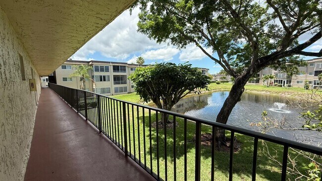 Building Photo - 715 Lori Dr Unit 216 Rental