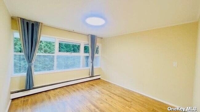 Photo - 85 Searingtown Rd