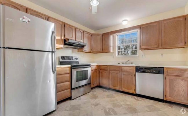 Building Photo - 2014 Ritchie Rd Rental