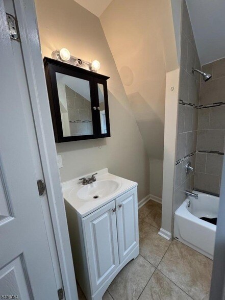 Photo - 195 N 11th St