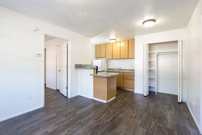 Photo - Tortugas Apartments