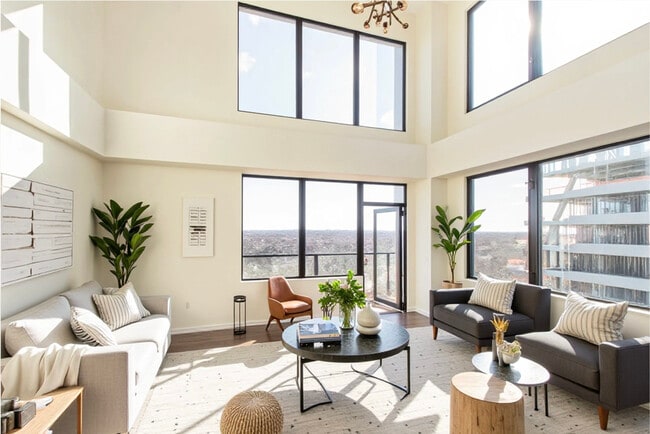 Building Photo - Aura 240