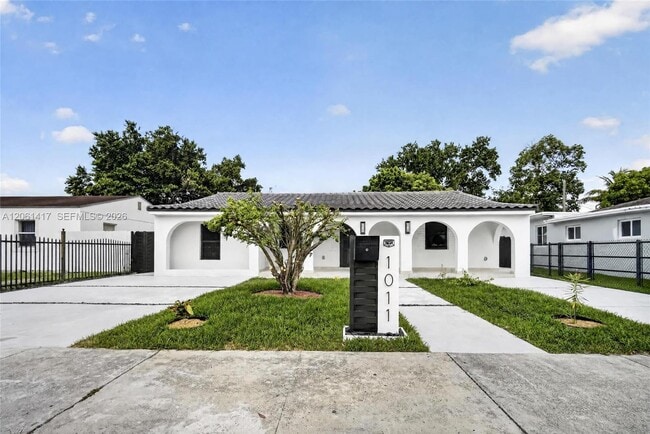 Photo - 1011 NW 30th Ct Unit 2