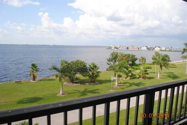 Photo - 1500 Park Beach Cir Unit 3E