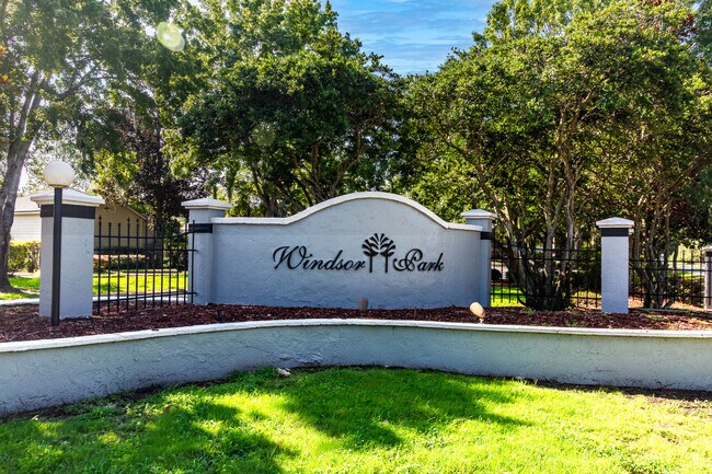 Photo - 3705 SW 27th St Townhome