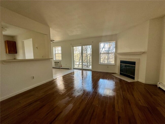 Photo - 13 Lexington Hills Rd Condo Unit 8