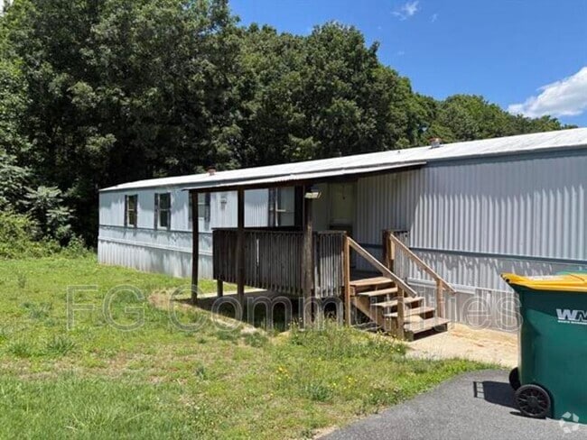 Building Photo - 4557 Wallburg Rd Rental