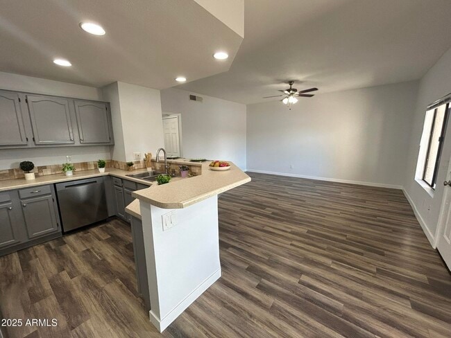 Photo - 11666 N 28th Dr Unit 131