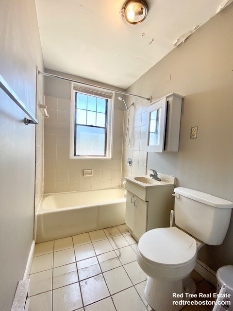 Photo - 356 Chestnut Hill Ave Apartments