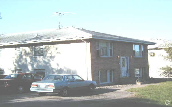 Photo - 940-950 39th Ave NE