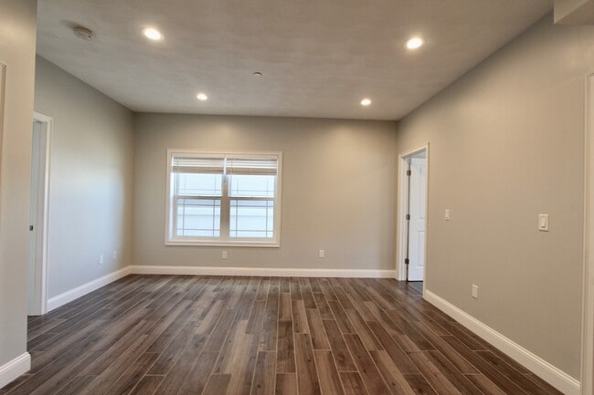 Photo - 9 Dehon St Unit 4