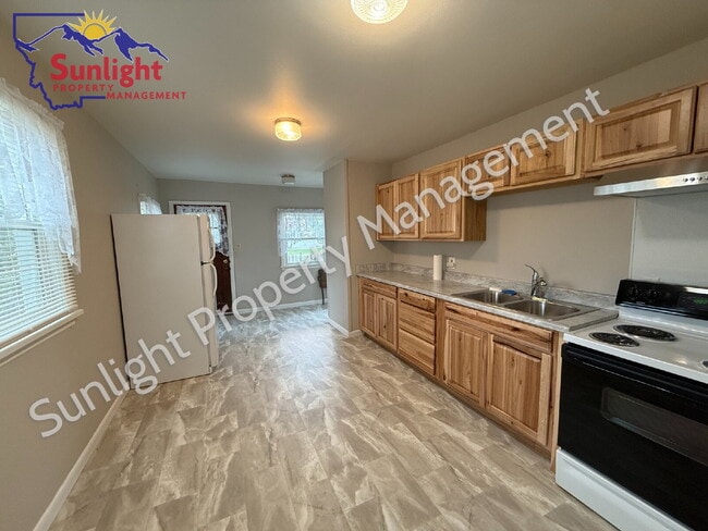 Photo - One level 2 Bed 1 Bath Single Family with Many Updates