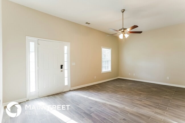 Photo - 719 Woodwind Dr