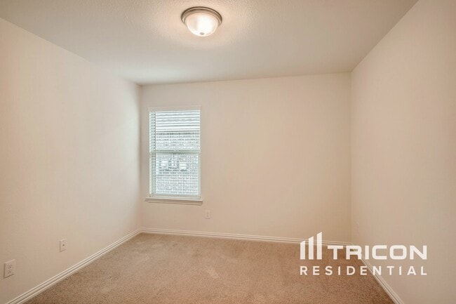Photo - 1348 Renoir Dr