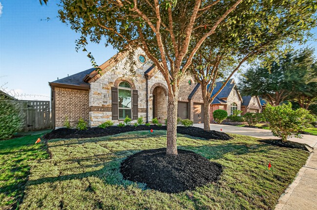 Photo - 28015 Castle Park Ln