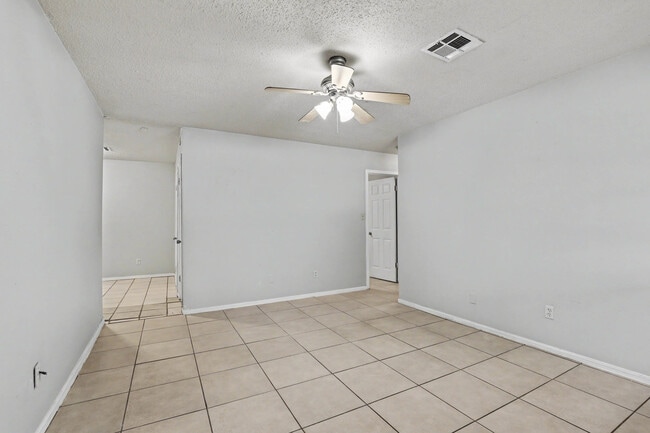 Photo - 1301 Amhurst Ave