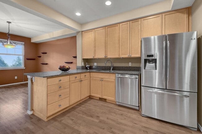 Photo - 3bd/2.5ba Snoqualmie Townhome