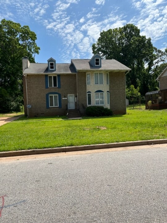 Photo - 2603 Golfview Terrace SE House