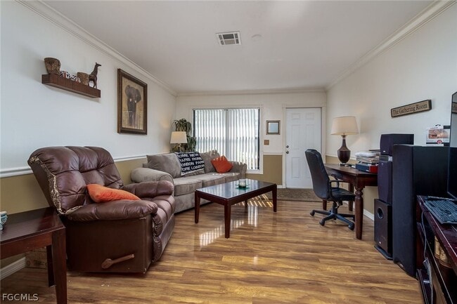 Photo - 9639 Eaton Gardens Ln