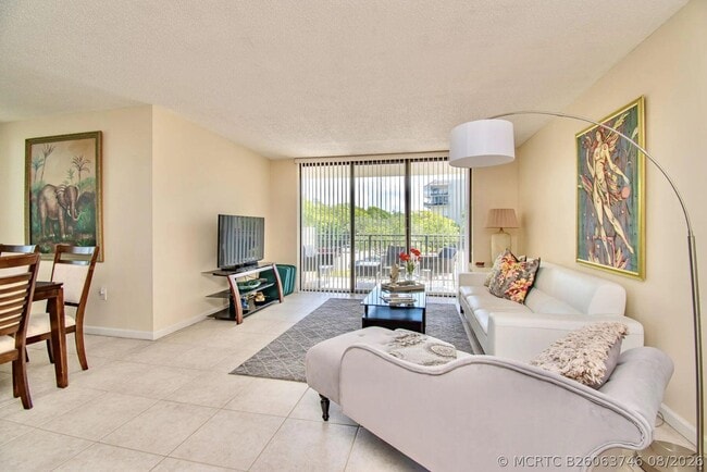 Photo - 3912 S Ocean Blvd