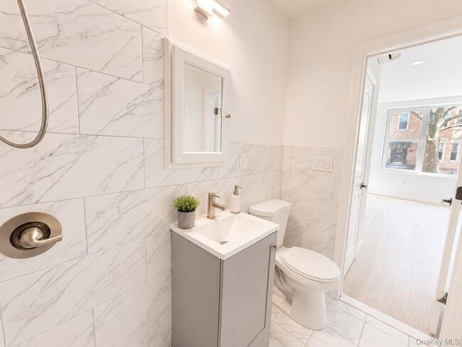 Photo - 69-46 64th St Unit 1F